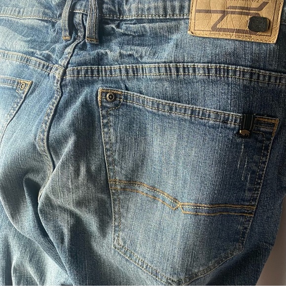 Buffalo Jeans. David Bitton. Worn condition. 36X32 - Picture 9 of 16